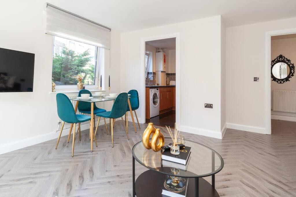 Apartment Chelsea Battersea Luxury 5 Star Prime Location